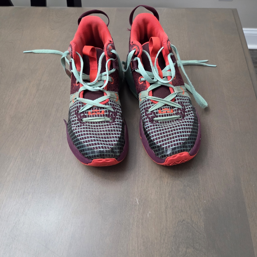 Nike Kids Sneakers Maroon Teal Coral